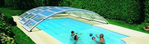 zadaszenia o średniej wysokości basenu